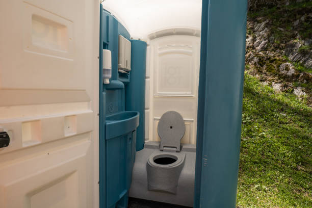 Types of Portable Toilets We Offer in Frederick, OK